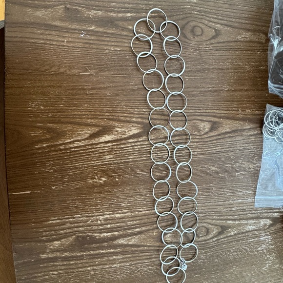 Accessories - Banana Republic  Silver Circle Link necklace